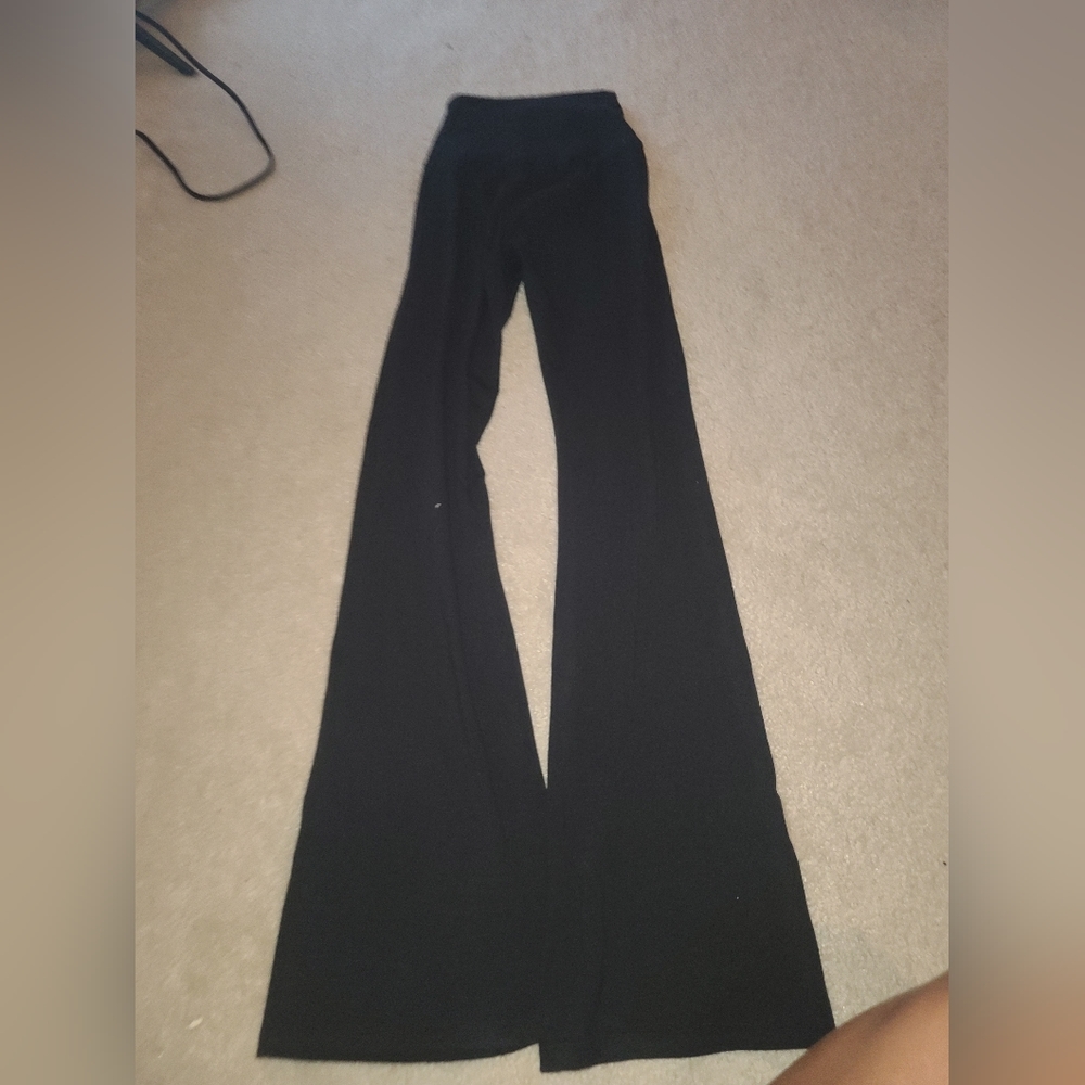 Black Aerie Flare leggings. Size xxs.